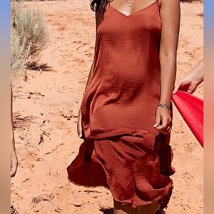 AE stain maxi dress with slit